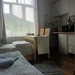 Pod Gubalowka Δωμάτια σε οικογενειακή κατοικία